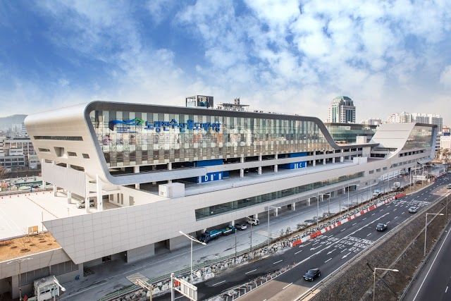 ノリャンジン水産市場